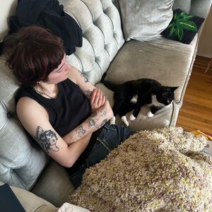 Meet your Posher, Sam